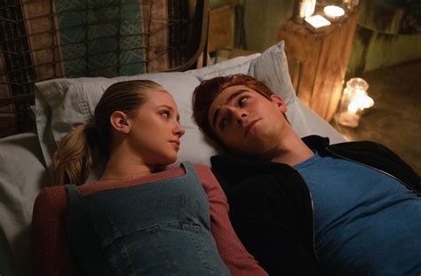 riverdale kisscartoon|Riverdale (American TV series) .